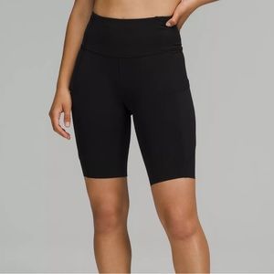 Lululemon Fast & Free High-Rise short, 10” inseam, Size 6